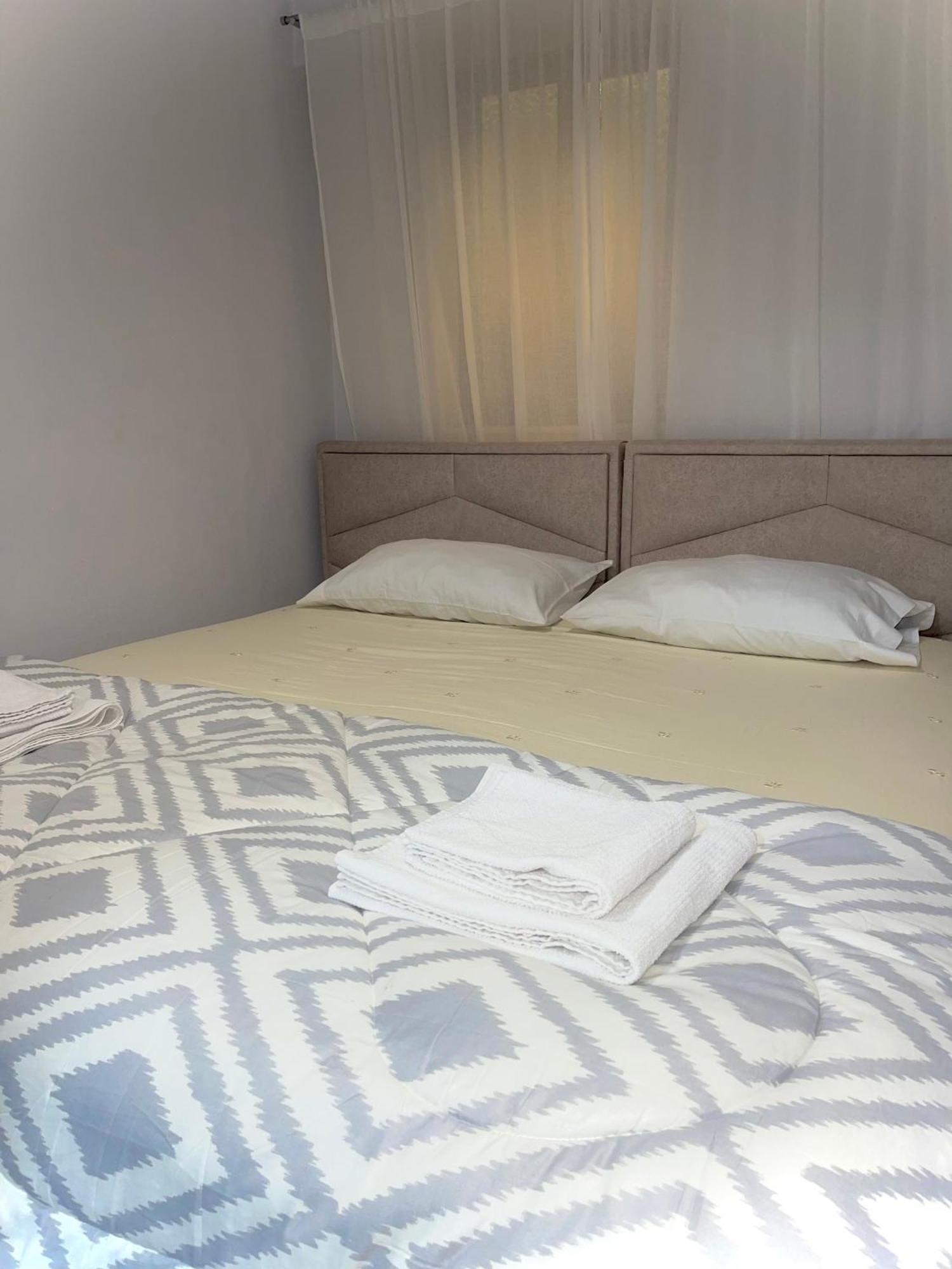 Citynest Apartments, 3-Minute Walk From The Skanderbeg Square Τίρανα Εξωτερικό φωτογραφία
